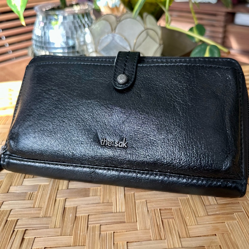The Sak black leather wallet / wristlet